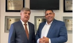 Prefeito de Aparecida João Neto ao lado do Deputado Federal, Welligton Roberto 
