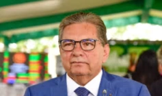 Adrino Galdino