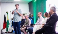 Palestra do prefeito de JP, Léo Bezerra