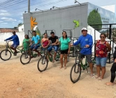 Entrega de triciclos para catadores de recicláveis