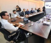Governador Lucas Ribeiro em reunião com a ministra Luciana Santos