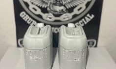 Apreensão de aproximadamente 40 litros de loló