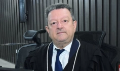 Desembargador Onaldo Queiroga