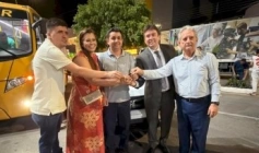 Entrega de dois veículos 0 km