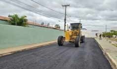 Pavimentação asfáltica no bairro José Lins do Rêgo