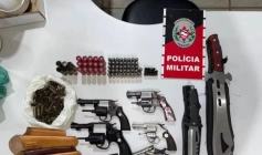 Armas de fogo e munições apreendidas em ação da PM