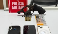 Apreensão de revólver calibre, oito munições intactas e porção de maconha