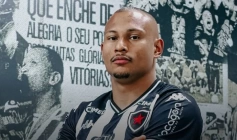 Lateral-direito Léo Pereira