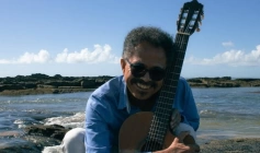 Cantor e compositor paraibano Naldinho Freire