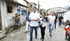 Leo visitando bairros de João Pessoa