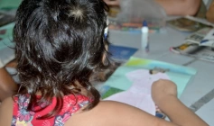 Cuidados com a saúde mental de crianças e adolescentes