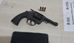 Armas de fogo e munições apreendidas pela PM