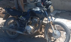 Motocicleta adulterada apreendida pela polícia militar em Marizópolis 
