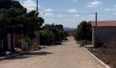 Obras de pavimentação em Brejo dos Santos, no Sertão da Paraíba