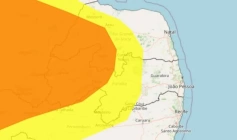 Alertas laranja e amarelo de baixa umidade