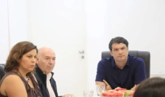 Leo Bezerra rem reunião com o representante português