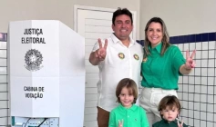 Prefeito de Sousa, Helder Carvalho e família