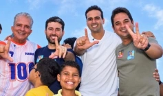 Michel Henrique ao lado de Nabor e Lucas