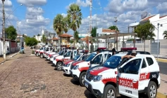 Viaturas da Polícia Militar