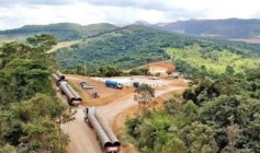 Obras de pavimentação no acesso à Serra do Vital