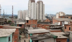 Cidades e Periferias