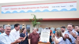 Oficina de máscaras e pintura artística para crianças internas no Hospital de Emergência e Trauma de Campina Grande