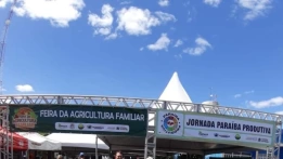 Ao lado de João e Lucas, Wilson Filho celebra avanços na alfabetização da Paraíba