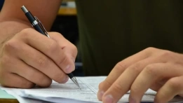 Cantor MC Ryan SP e do influenciador Chrys Dias