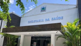 Lucas Ribeiro entrega novos ônibus escolares com investimento de R$ 22 milhões