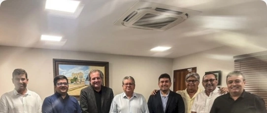 Fábio Tyrone, Helder Carvalho e demais aliados se reúnem com João Azevêdo para discutir sobre alinhamento político