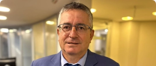 Deputado Dr. Romualdo anuncia saída do MDB e filiação ao PCdoB na Paraíba