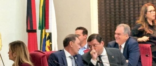 Deusdete Queiroga e Taciano Diniz assumem cadeiras no TCE-PB