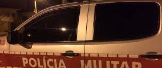 Homem é preso em bar após agredir e ameaçar ex-companheira em Santa Helena