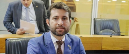Michel Henrique garante primeira lei sancionada e fortalece inclusão com prioridade para alunos com autismo na Paraíba
