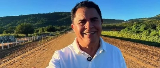 Wilson Santiago destaca avanço de obra rodoviária no Sertão e reforça parceria com lideranças estaduais