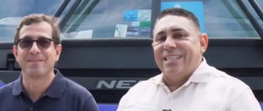 Prefeito João Neto anuncia chegada de ônibus zero quilômetro para o transporte de pacientes em Aparecida
