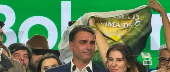 PL oficializa candidatura de Flávio Bolsonaro à Presidência em convenção em São Paulo