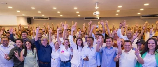 União Brasil oficializa apoio a João Azevêdo para disputa ao Senado na Paraíba