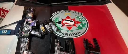 Confronto com a PM em Cabedelo deixa dois baleados e termina com apreensão de submetralhadora