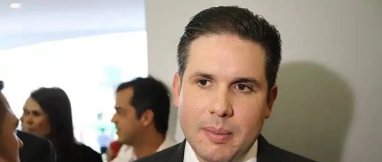 “Para agora e para o futuro”: Hugo Motta confirma Republicanos no palanque de Léo em 2028