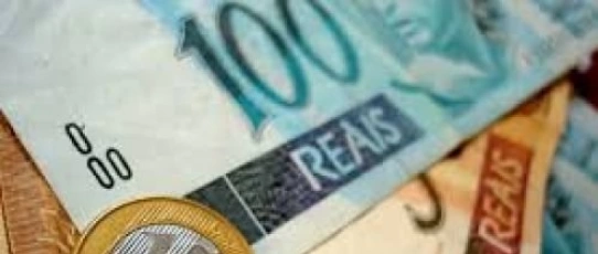 Déficit nas contas externas do Brasil sobe para US$ 8,1 bilhões em julho, aponta Banco Central