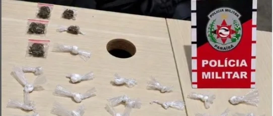 Ação da ROTAM apreende crack, cocaína e maconha no bairro Capoeiras, em Cajazeiras