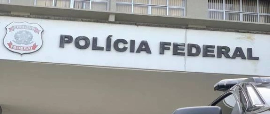 PF está com celular de Vorcaro e afirma poder enviar dados a ministros 