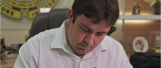 Prefeito Helder assina ordem de serviço de R$ 5,5 milhões para nova iluminação em LED em setores de Sousa e São Gonçalo