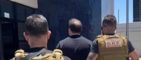 Eleitor é conduzido à Polícia Federal em Patos após gravar e compartilhar vídeo de seu voto