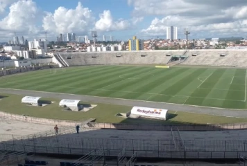 Estádio Amigão, em Campina Grande