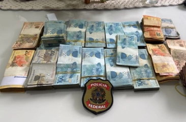 Dinheiro apreendido em operação que apura fraude em licitação