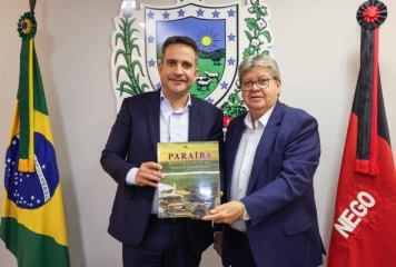 Governador da Paraíba, João Azevêdo e o de Alagoas, Paulo Dantas