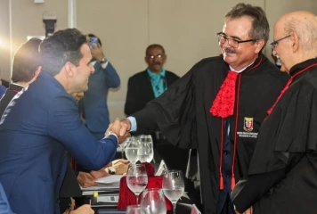 Lucas Ribeiro prestigia posse de procuradores de Justiça e destaca parcerias com MPPB