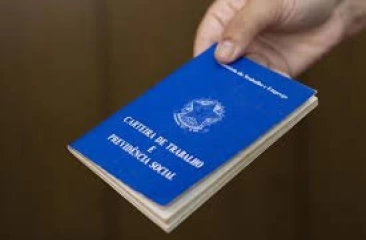 Desemprego até maio cai para 5,6%